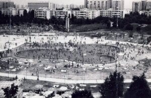 anii 80. Strandul din cartierul Titan